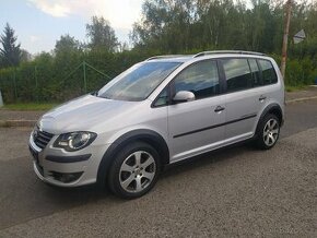 Volkswagen Touran 2.0 TDI 103 Kw Cross 7 míst r.v.2008