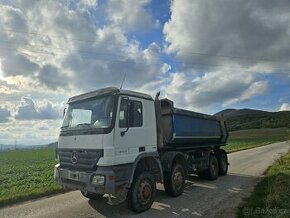 Sklapac Mercedes Actros 8x8 rv 2009 poskodena kabina - 1