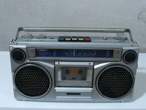 SANYO M9903 STEREO BoomBox - 1