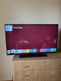 LG TV televize 42 palců s aplikacemi