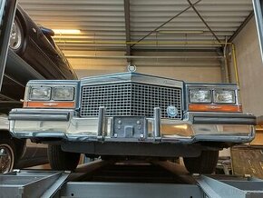 1988_Cadillac Brougham 307CUI_5,0l_V8