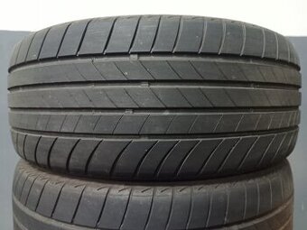 215/45 R17 BRIDGESTONE (5022)