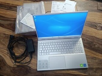 Dell Inspiron 15 (5502) Silver kovový