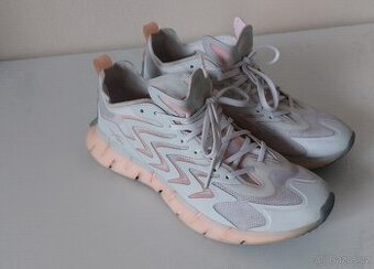 tenisky Reebok ZIG Kinetica 40 39.5