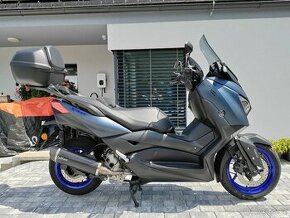 Yamaha X-Max 300 koupeno v ČR