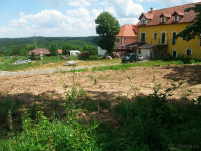 Prodej st. pozemku 1036m2, Černolice Praha z.