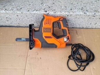 Univerzální pila ocaska Black Decker RS 890 - 1