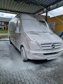 Mám zájem o Mercedes - sprinter - a - b - c - e - r - cls