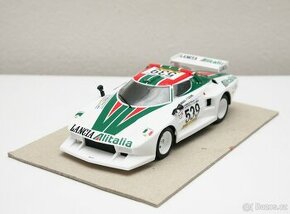 Lancia Stratos Turbo (1:24)