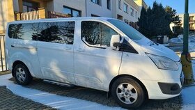 FORD TOURNEO CUSTOM L2H1, 125KW, 8 míst, kamera, tažné, DPH