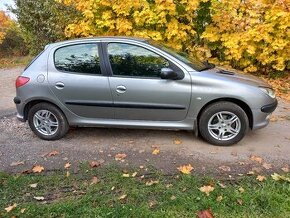 Prodám dily peugeot 206 1.4 benzín,  a 1.4 hdi nafta