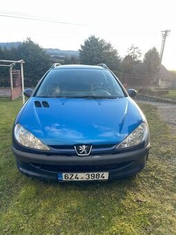 Peugeot 206 SW 1,4 benzin 65kw rok 2005