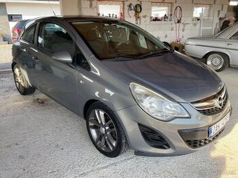 Opel Corsa 1.2i-Sport  AUTOAMTICKÁ PŘEVODOVKA