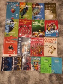 Prodej 18 různých učebnic a pracovních sešitů