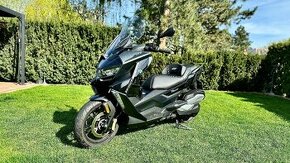 BMW C 400 GT TRIPLE BLACK EDITION