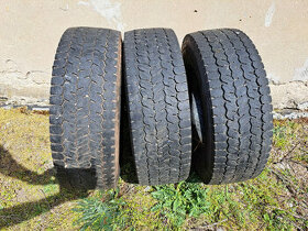 Nákladní pneu Michelin 285/70 R19,5