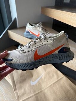 Nike Pegasus trail 3 GTX, EU 39, NOVÉ