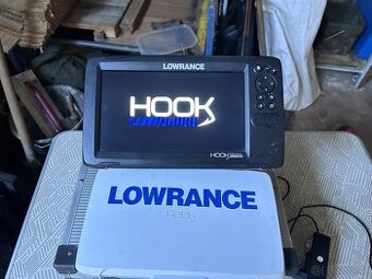 Echolot Lowrance hook reveval 9ts