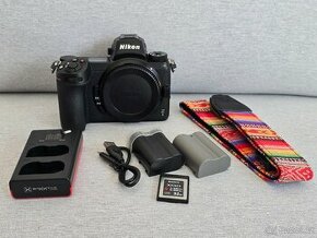 Nikon z6 + extra baterie + 32 gb XQD