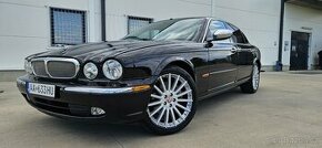 2005 Jaguar XJ8 L 4.2 V8