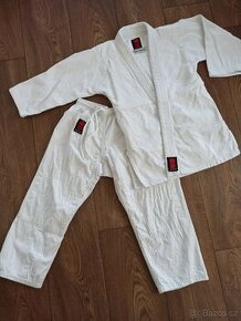 Kimono judo 140, Essimo