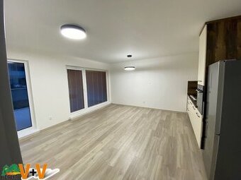 Byt 2+KK s prostornou terasou a garáží o ploše 59,6m², lokal