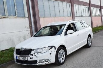 ŠKODA SUPERB II 2.0 TDI AMBITION/MANUÁL/NAVI/ČTĚTE/