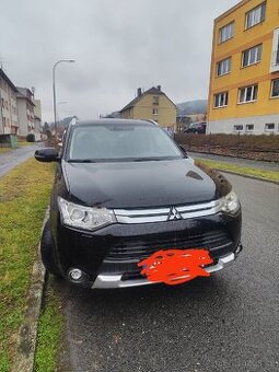 Prodám Mitsubishi Outlander 2014 - 1