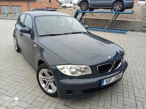 BMW 120i rok 2005 manuál