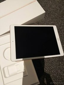 iPad (8thGeneration) 32GB Wi-Fi