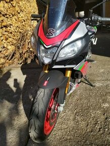 Aprilia Tuono 1100 factory - 1