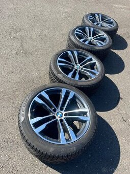 Sada kol 20” original BMW X6 X5 ///M + 99% pneu Pirelli