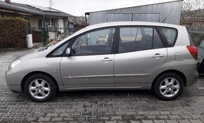 Toyota Corolla Verso, benzín, bez koroze, krásný interiér