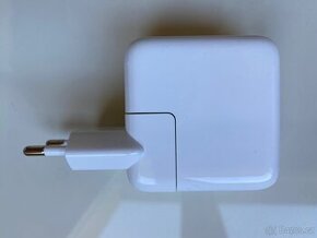 Nabíječka Apple 30W, USB-C  (MW2G3ZM/A) bílá originál