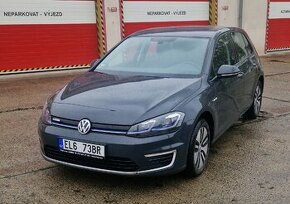 VW e-golf, 36KWh, ACC, servis VW, CCS, rok 2020