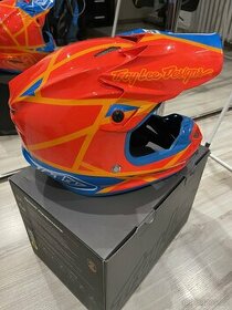 MX helma TroyLeeDesigns SE4 Composite Metric Orange vel. M - 1