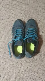 Inov-8 Arctic talon 275