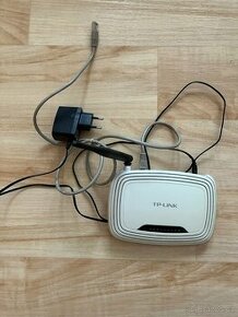 WiFi router TP-Link TL-WR740N - 1