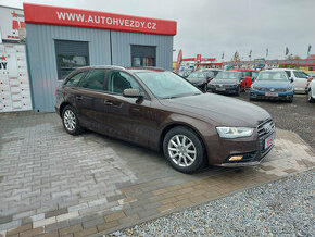 Audi A4 kombi 2.0 TDI AT8 NAVI ČR S.KNIHA