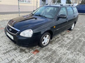 Lada Priora 2171 model 2012