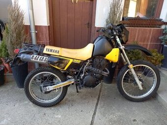 Yamaha XT 350