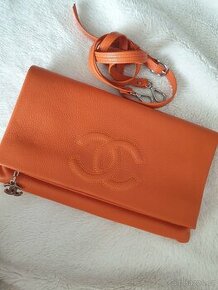 Krásná kabelka ve stylu Chanel