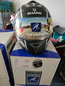 Helma Shark vel L