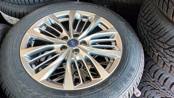 Ford Kuga r18 originální disky Ford 225/60 r18 Nokian čidla