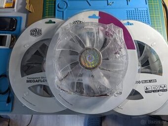 Cooler Master Mega Flow 200 Blue Case Fan '700 RPM, 200mm