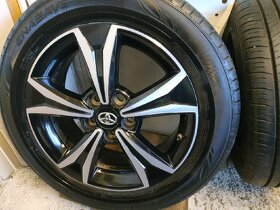 ALU kola Toyota C-HR 5x114,3 r17 Originál,pneu7mm215/60 TPMS