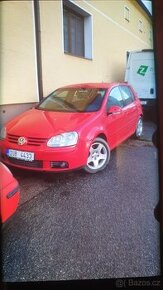 Volkswagen golf 5 1,6 benzin