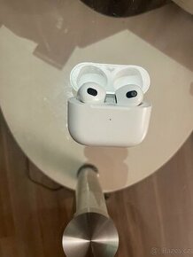 Airpods 3 - 1