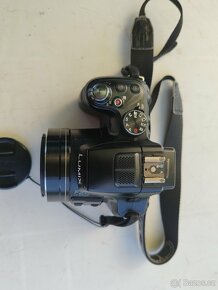 Panasonic Lumix DMC FZ 200