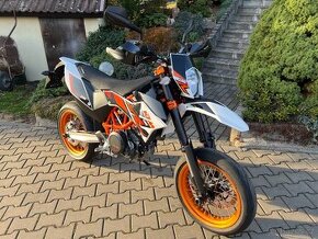 KTM 690 SMC R